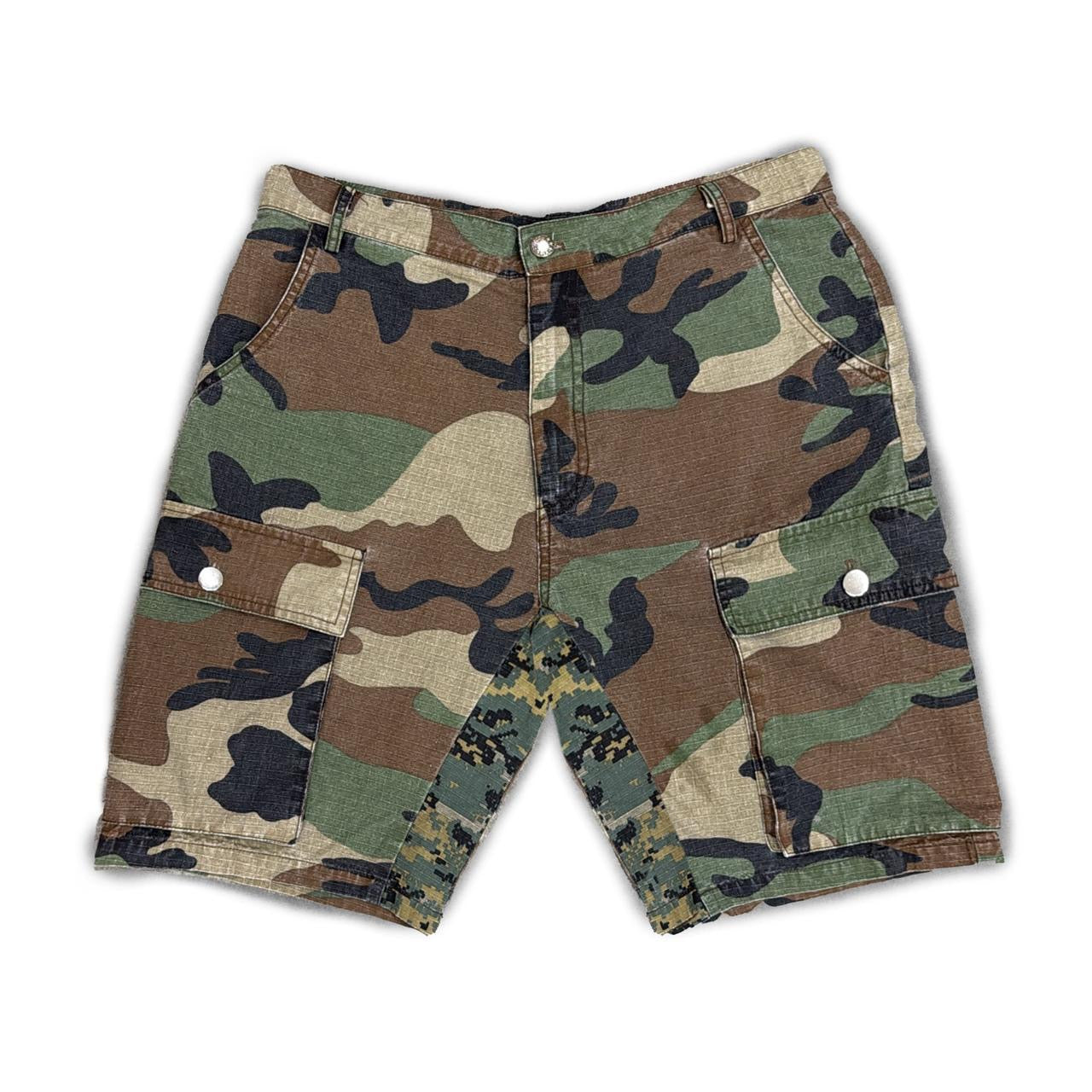 CAMO | CARGO SHORTS