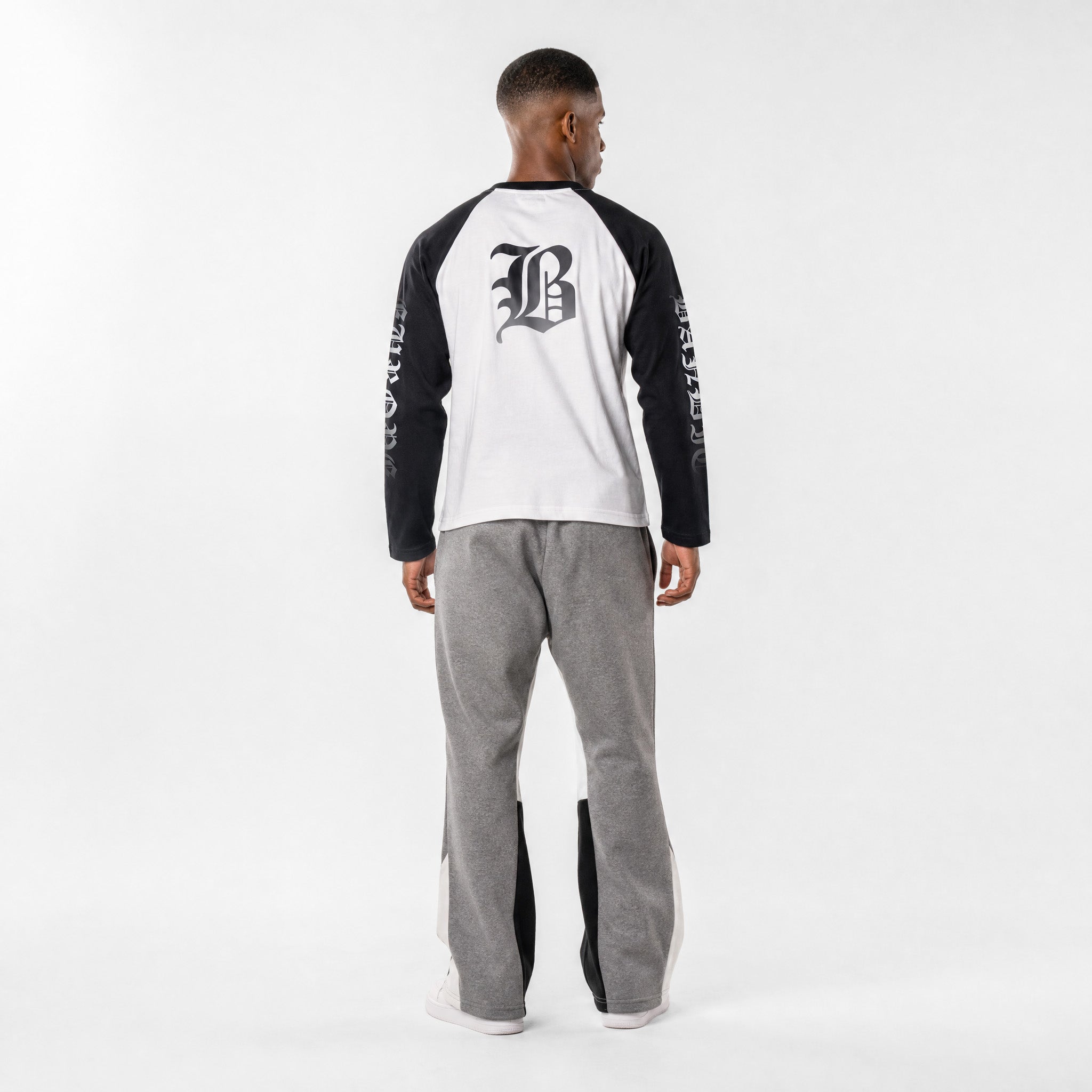WHITE/BLACK | LONG SLEEVE TEE
