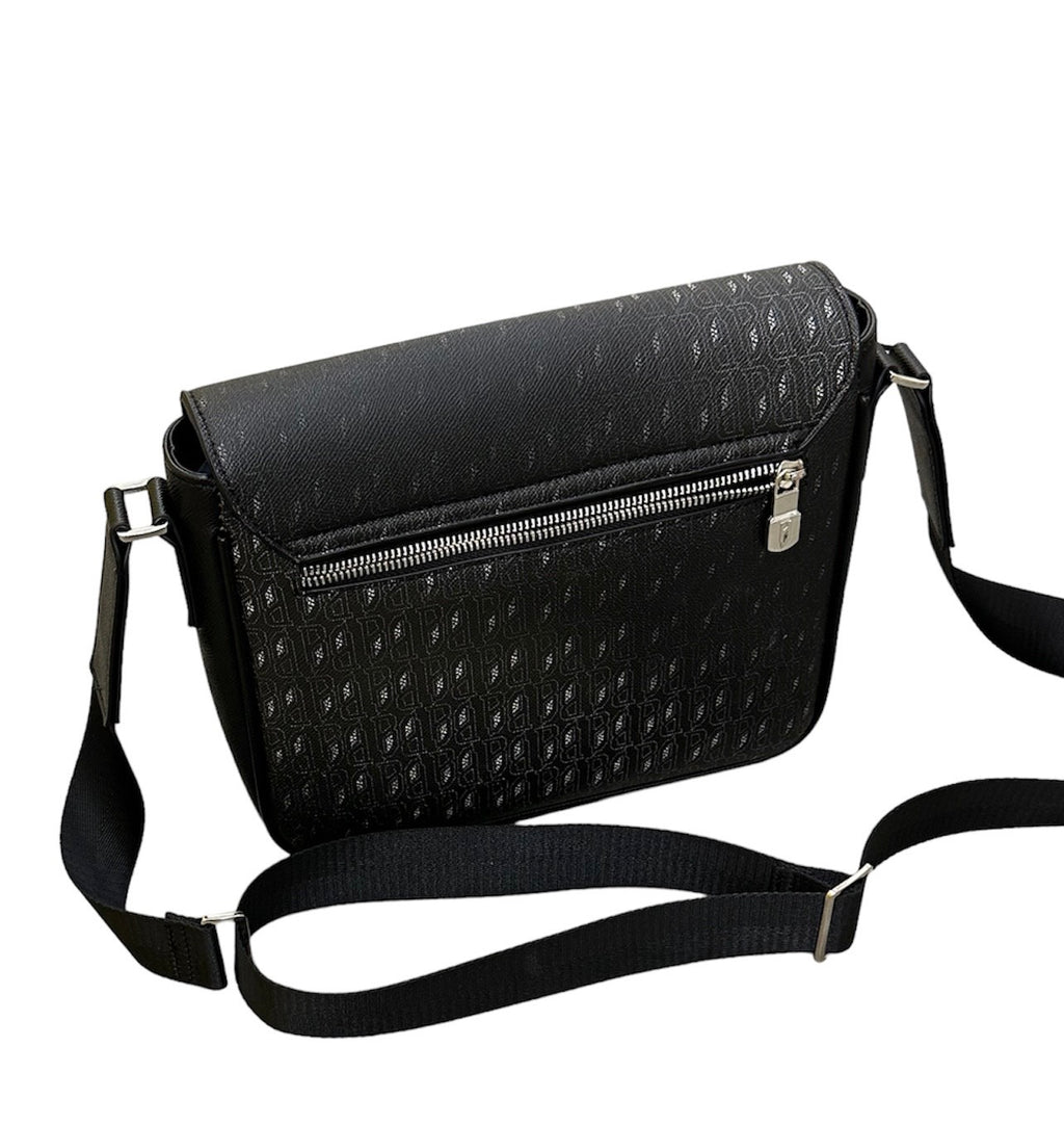 BLACK | MESSENGER BAG